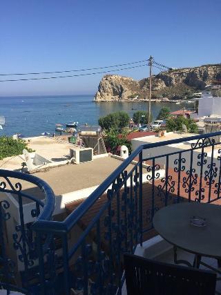 Chrysa Hotell