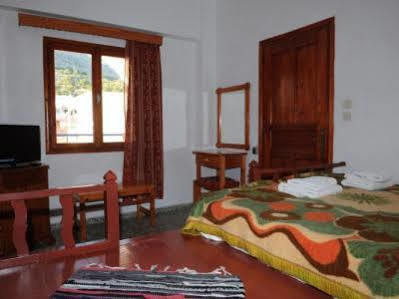 Hotell Chrysa *